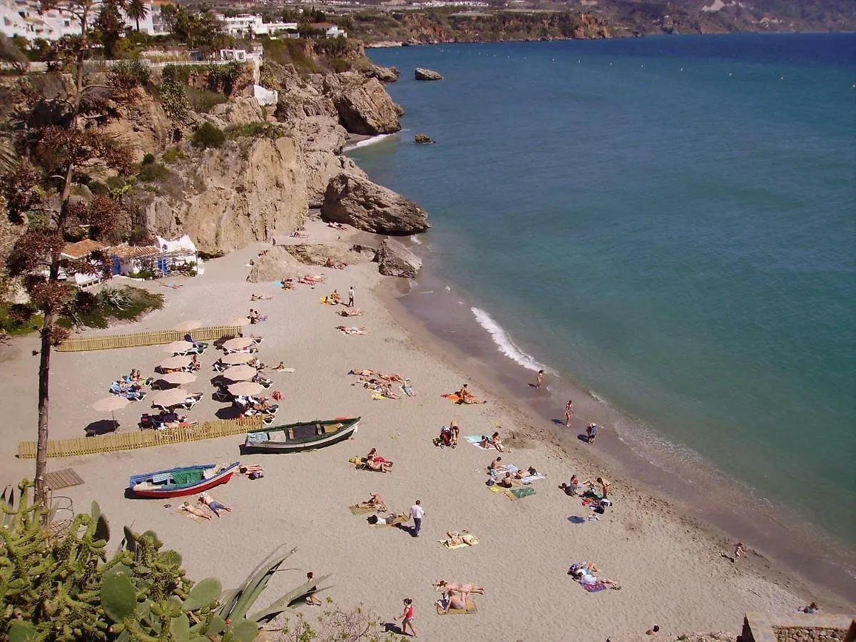 Rico Apartaments Parador Nerja Apartment